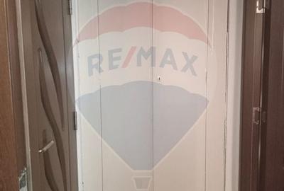 Apartament cu 2 camere semidecomandat, mobilat în Intim - 9