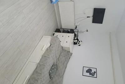 Garsonieră decomandată în Central - 4