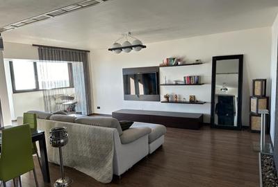 Apartament cu 2 camere decomandat, mobilat în Faleza Nord