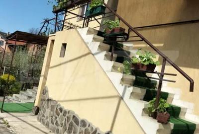 Casă cu 4 camere cu Teren 459 Mp în Central - 2