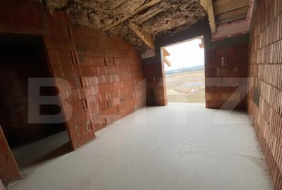 Casă cu 4 camere cu Teren 258 Mp în Moșnița Veche - 7