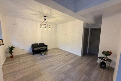 Apartament cu 3 camere decomandat în Central - 1