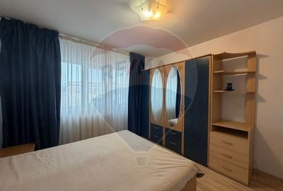 Apartament cu 3 camere de inchiriat - 2