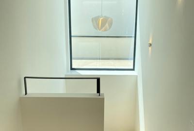 Casă cu 5 camere cu Canalizare în Pipera - 4