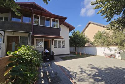 Vila tip duplex - 3 camere - semimobilat- 270mp teren - pod - cartierul nou - 2