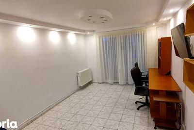 Apartament cu 2 camere decomandat în Tractorul - 3