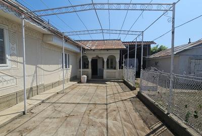 Casă individuală cu 5 camere cu Teren 1500 Mp în Drăgănești - 1