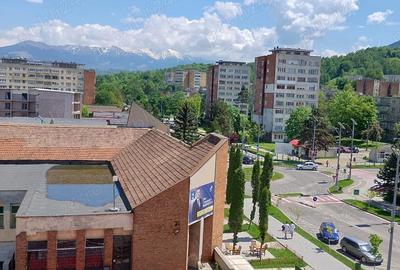 Apartament cu 2 camere decomandat în Central - 9