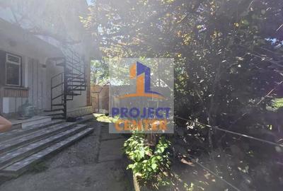 Casă cu 4 camere cu Teren 1416 Mp în Leordeni - 12