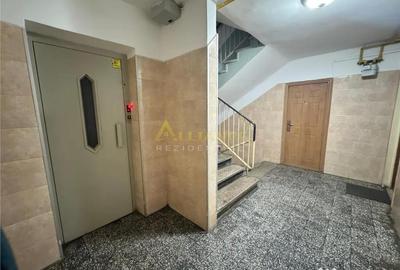 Apartament cu 3 camere decomandat în Berceni - 3