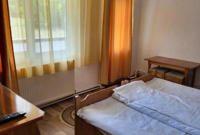 Casă cu 21 camere cu Teren 3000 Mp în Central - 5