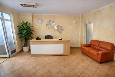 Casă cu 4 camere cu Teren 159 Mp în Central - 3