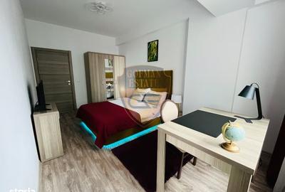 Apartament cu 3 camere decomandat în Central