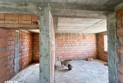 Casă cu 3 camere cu Teren 350 Mp în Făget