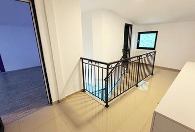 Casă individuală cu 7 camere cu Canalizare în Central - 15