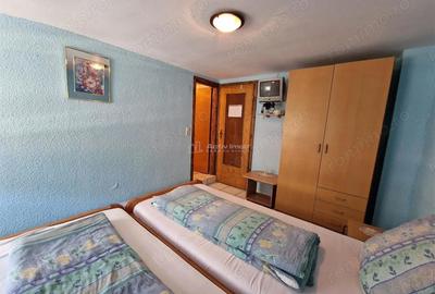 Casă cu 7 camere cu Teren 720 Mp în Vest - 1