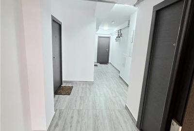 Apartament cu 3 camere decomandat, mobilat în Palazu Mare - 19