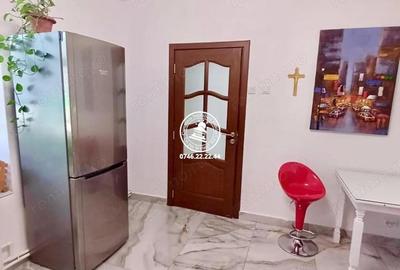 Apartament 3 camere Centru - 1