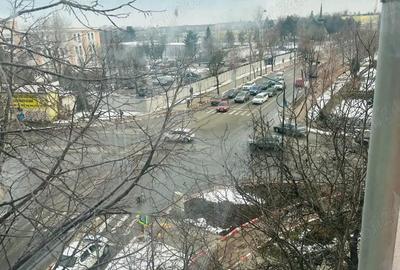 Apartament cu 3 camere decomandat în Central - 3