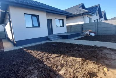 Case Parter 3 Camere, Strada Nerei ,Pantelimon, Ilfov - 4