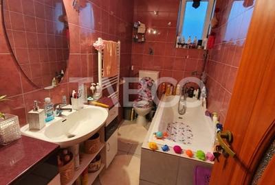 Spatiu comercial de vanzare cu 11 incaperi in zona Selimbar din Sibiu - 8