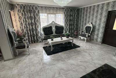 Casă cu 4 camere cu Teren 450 Mp în Vadu Pașii - 1