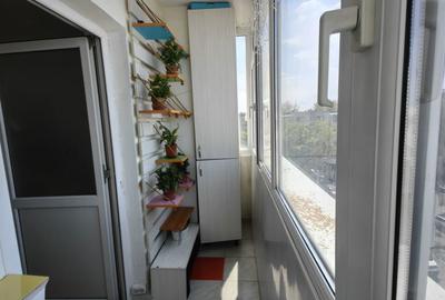 Apartament cu 4 camere decomandat în Central - 10
