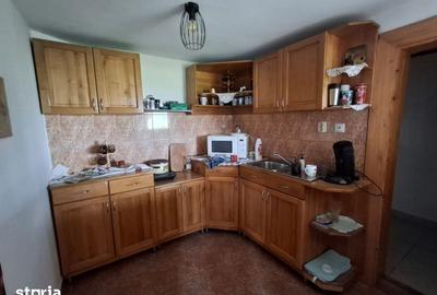 Casă cu 4 camere cu Teren 900 Mp în Central - 6
