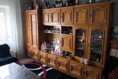 Casă cu 3 camere cu Teren 1439 Mp în Central - 1