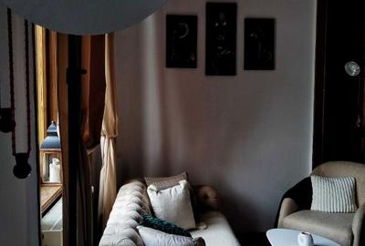 Apartament decomandat în Central - 2