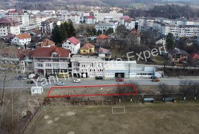 Teren de 370 mp, în Central - 4