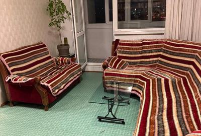 Apartament cu 4 camere semidecomandat în Eroii Revoluției - 1