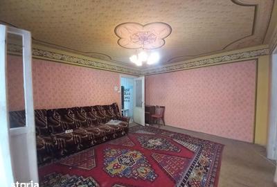Apartament cu 2 camere decomandat în Traian - 5