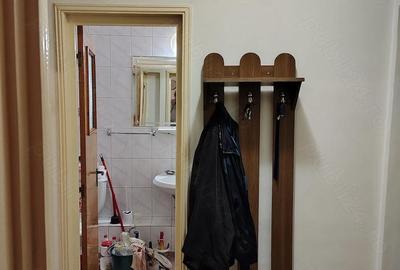 Garsonieră decomandată în Splaiul Unirii