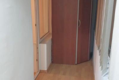 Bulevardul Griviței - garsoniera mobilata in bloc de apartamente - balcon 6m - 7