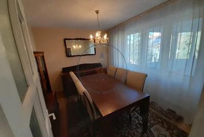 Apartament 4 camere,etajul 2,zona Petru Rares - 1