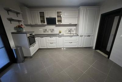 Casă cu 4 camere în Însurăței - 2