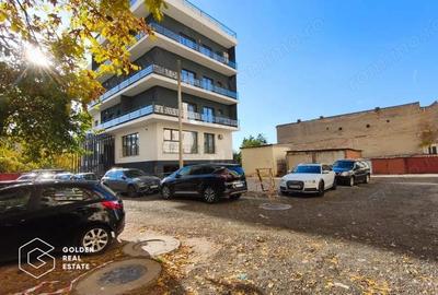 Apartament cu 2 camere semidecomandat în Intim