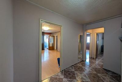 3 Camere Giulești, 60mp, Vedere Panoramică, Total de Renovat 3 Camere Giulești, 60mp, Vedere Panoramică, Total de Renovat - 18