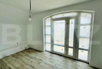 Casă cu 3 camere cu Teren 300 Mp în Central - 10