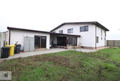 Casă individuală cu 5 camere cu Canalizare în Ciorogârla - 28