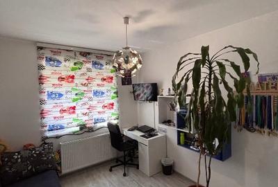 Casă cu 4 camere cu Canalizare în Tunari - 10