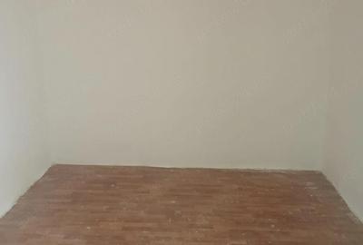 Casă cu Teren 116 Mp în 23 August - 5