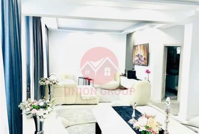 Casă cu 4 camere cu Teren 381 Mp în Central - 11