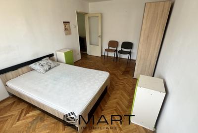 Apartament cu 4 camere decomandat, mobilat în Vasile Aaron - 2