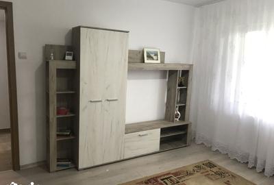 Garsonieră în Podu Roș