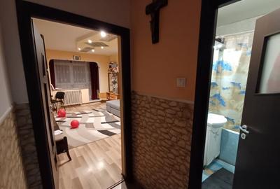 Apartament 3 camere si 2 bai, decomandat, zona Gara - 3