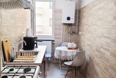 Apartament 3 camere Central, decomandat, finisat, mobilat, zona strazii Horea - 2