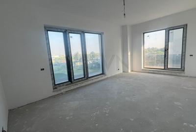 Apartament cu 4 camere decomandat în Băneasa - 2