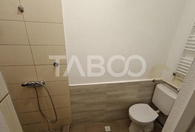 Garsoniera spatioasa de inchiriat in Centrul Istoric - Comision 0 - 6